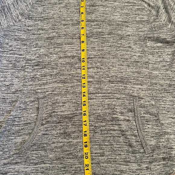 Athlete Pullover Hoody - Picture 5 of 8